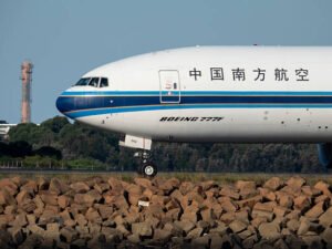 China lifts Boeing ban amid trade war thaw